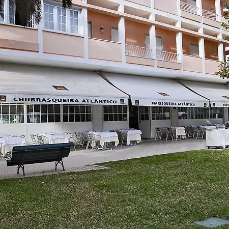 Atlantic Waves Pensionat Carcavelos (Lisbon)