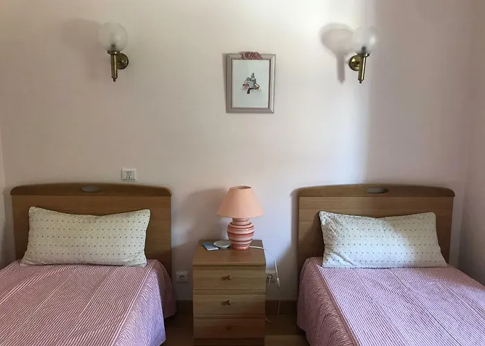 Atlantic Waves Pensión Carcavelos (Lisbon)