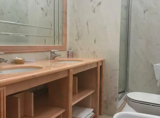 Pensión Atlantic Waves *