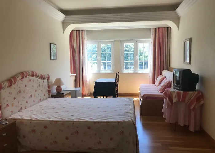 Atlantic Waves Pensión Carcavelos (Lisbon)